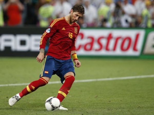 Sergio Ramos se tat&uacute;a la d&eacute;cima
