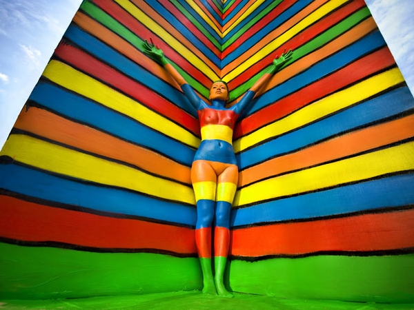 La fotograf&iacute;a se mezcla con el body art
