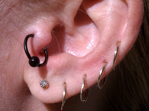 &iquest;Cu&aacute;nto duele el piercing tragus?