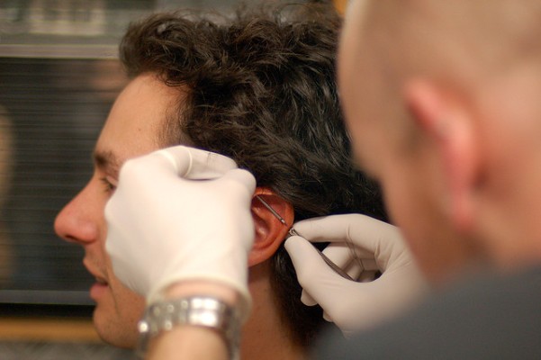 Los 5 mitos m&aacute;s comunes de hacerte un piercing