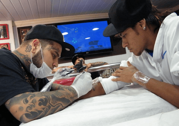 Significado de los tatuajes de Neymar