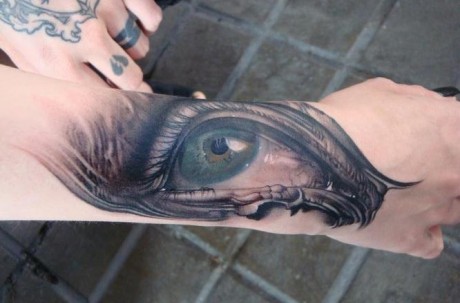 5 tatuadores latinos que est&aacute;n marcando tendencia
