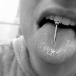 Los piercings vibratorios pueden cambiar la rutina sexual. (tatuajex.com) Todos los derechos reservados.