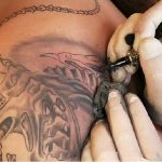 Cuidado de un tatuaje. (tatuajex.com) Todos los derechos reservados.