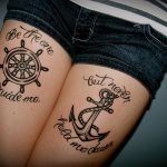 Significado del tatuaje de timón. (tatuajex.com) Todos los derechos reservados.
