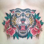 Características de los tatuajes vieja escuela. (tatuajex.com) Todos los derechos reservados.