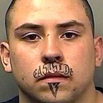 Aún no está aceptado tatuarse el rostro. (tatuajex.com) Todos los derechos reservados.
