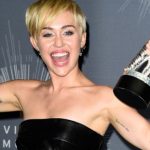 Significado de los tatuajes de Miley Cirus. (tatuajex.com) Todos los derechos reservados.