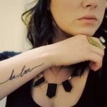 Las 7 mejores tipografías para tatuajes. (tatuajex.com) Todos los derechos reservados.