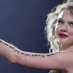 Significado de los tatuajes de Taylor Swift. (tatuajex.com) Todos los derechos reservados.