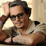 Significado de los tatuajes de Johnny Depp. (tatuajex.com) Todos los derechos reservados.
