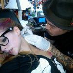 Significado de los tatuajes de Avril Lavigne. (tatuajex.com) Todos los derechos reservados.