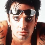 Significado de los tatuajes de Tommy Lee. (tatuajex.com) Todos los derechos reservados.